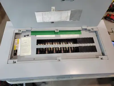 Used GENERAL ELECTRIC AQF3421MBX Switchgears British Columbia CA | Lenmark #835317