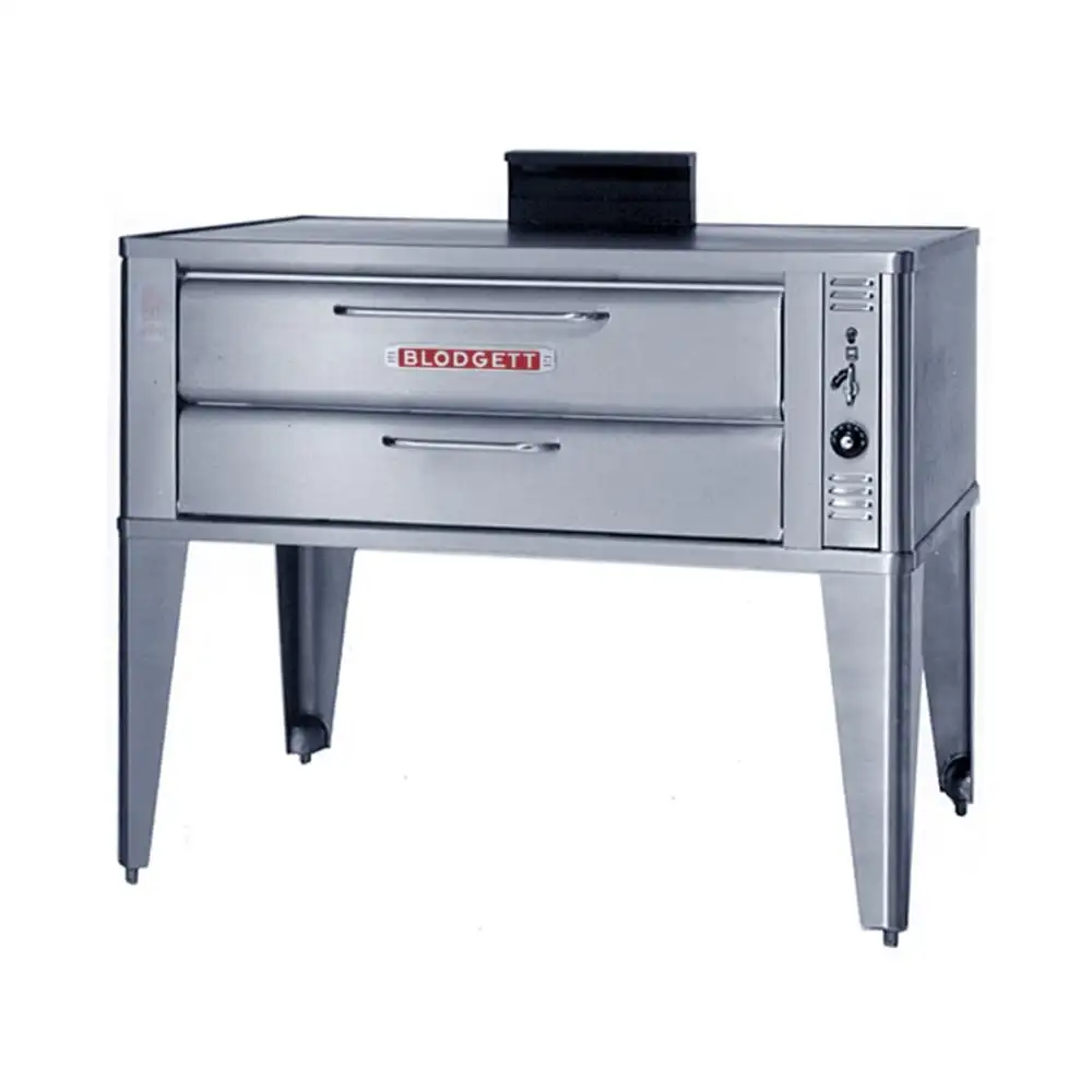 Blodgett 911 TRIPLE Floor Model Triple Multi-Purpose Deck Oven - Natural Gas