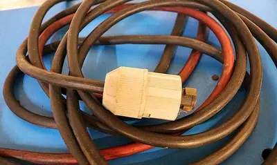 USED EXIDE D3E-18-1400, TYPE LA 36 VOLT BATTERY CHARGER