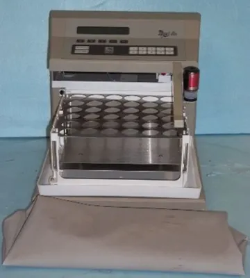 QTY. 1. ISCO FOXY JR FRACTION COLLECTOR 117V 0.7A ...