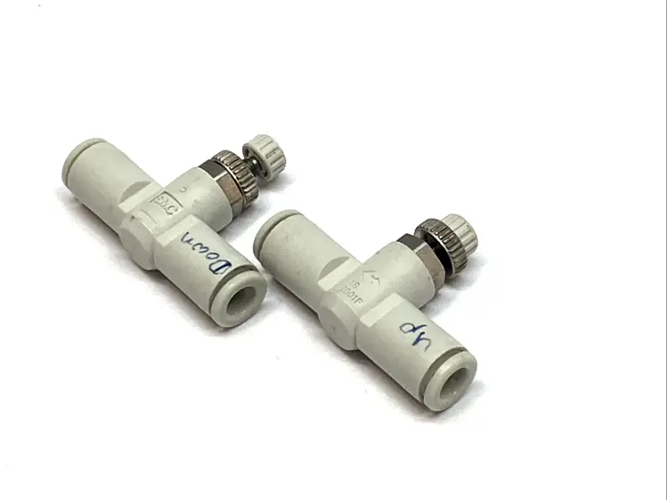 Used SMC INLINE PNEUMATIC SPEED CONTROLLER ONE‑TOUCH FLOW VALVE LOT OF 2 Valves/Fittings | Maverick Industrial Sales #1102098