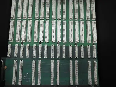 Triconex 7400028-100 Power Supply PLC Card Rack 15 Slot Chassis Low Density