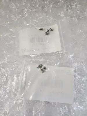DYMAX SPARE SCREWS