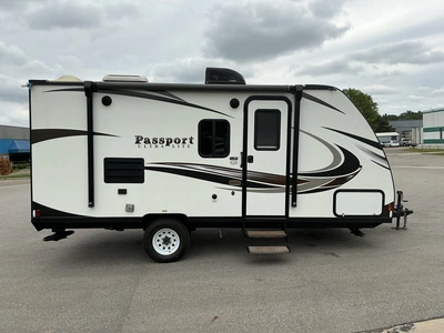 Used 2019 KEYSTONE PASSPORT ULTRA LITE 175BH Campers, Caravans, Motorhomes Michigan US | Miedema Asset Management Group #1304677