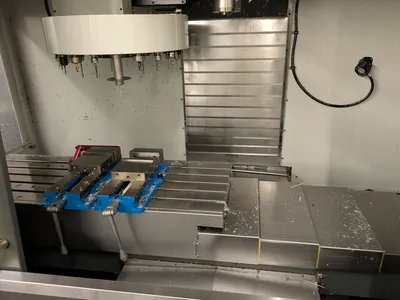 2018 HAAS VF-4 Vertical Machining Centers | Machinery Network (4)