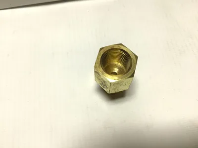 Parker 4-6 GBZ-B 1/4″ Tube to 3/8 Pipe Female Connector
