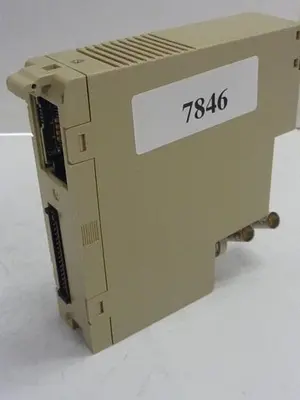 USED OMRON C200HW-SLK24
