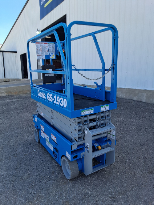 USED 2017 Genie GS-1930