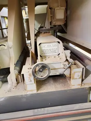 USED TIMESAVERS 37-2 0/B ORBITAL SANDER
