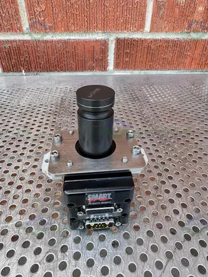 USED MOOG SM23165DT-DE INTEGRATED SERVO SMART MOTOR WITH/ CABLES