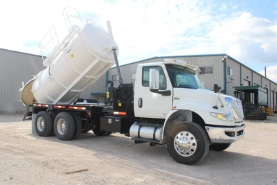 Used 2020 INTERNATIONAL MV Septic/Sewer/Vacuum Trucks Texas US | Roll Off Truck World #1491806