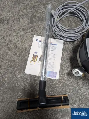 USED Nilfisk Nilfisk Advance America Vacuum, Model IVT1000CR