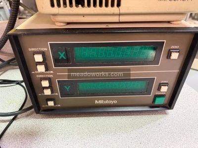 Used Mitutoyo 6800 Measuring Microscopes Illinois US | Meadoworks #1514560