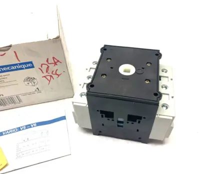 USED TELEMECANIQUE ISOL. LOAD BREAK SWITCH V5 3-POLE 125A
