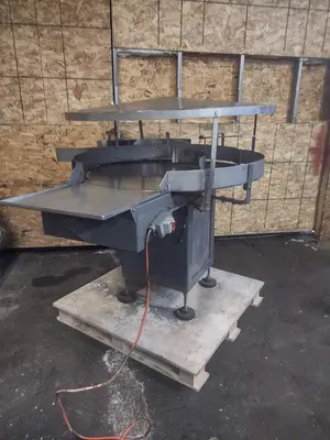 48 Inch diameter rotary Unscrambling table