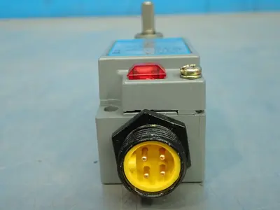 Used CUTLERHAMMER E50SAL Switch Parts Ohio US | HGR 24 #798774
