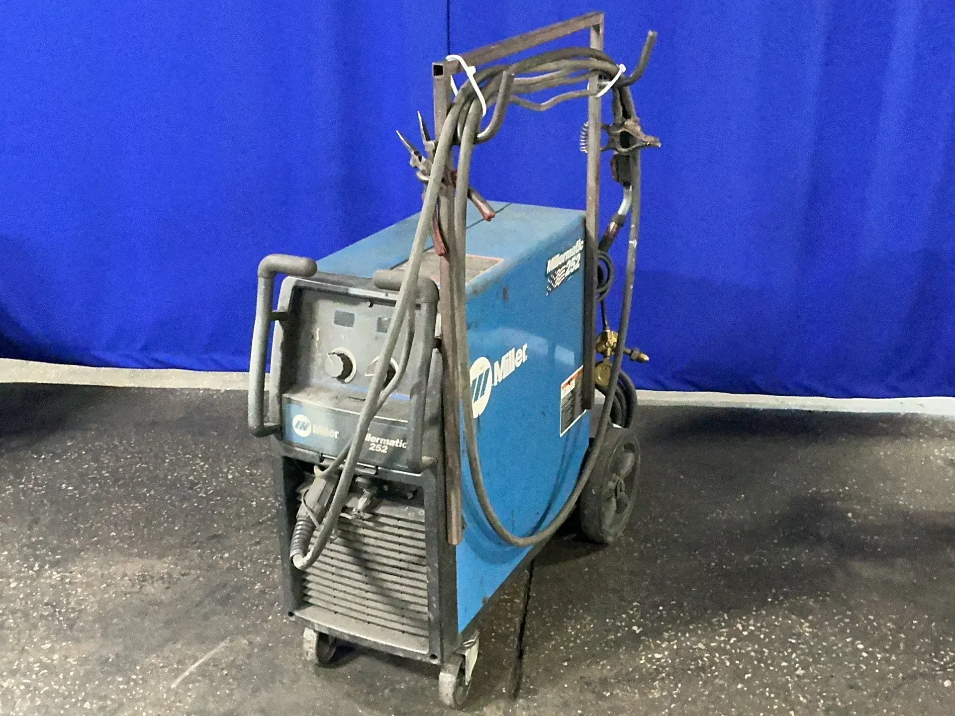 Used MILLER MILLERMATIC 252 Mig Welders Ohio US | HGR 24 #1506602