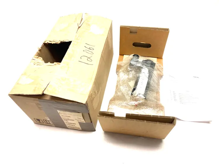 New | in-Stock BOSCH REXROTH SYNCHRONOUS SERVO MOTOR Servo Motors | Maverick Industrial Sales #1111289