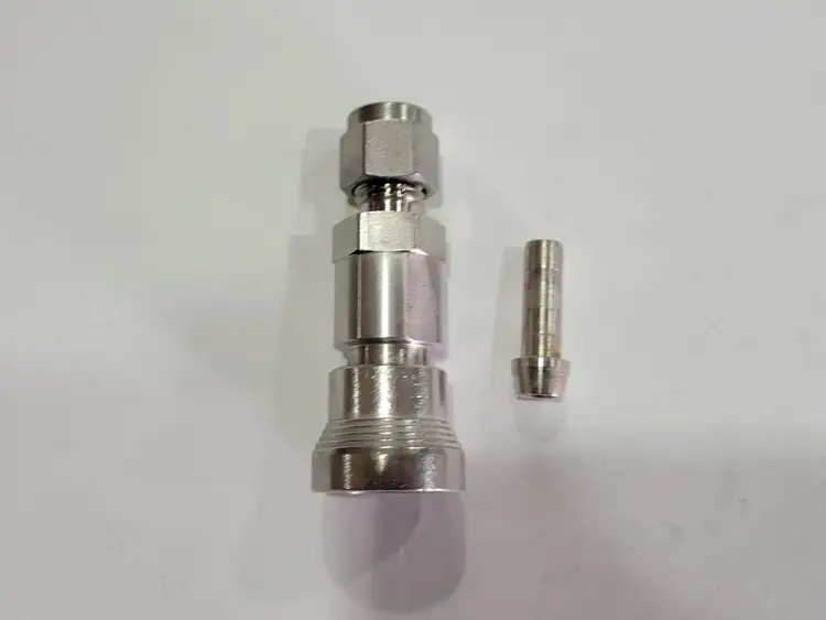 New | in-Stock SWAGELOK R1DIX0002B Parts (Hydraulics and Pneumatics) British Columbia CA | Lenmark #259065