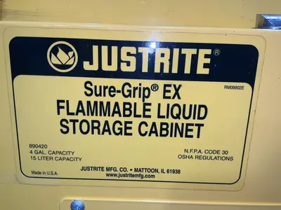 Used JUSTRITE 890420 Cabinets Ohio US | HGR 24 #1460140