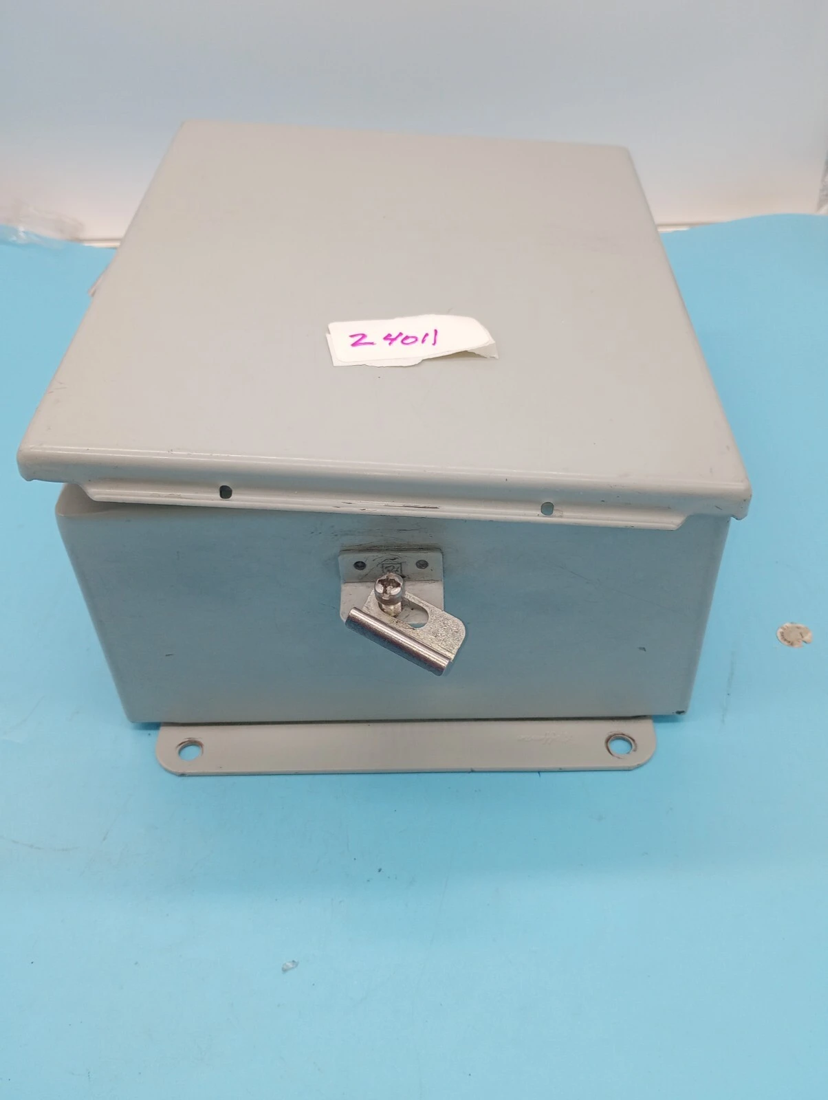 USED HOFFMAN A1008CHNF