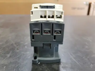 USED TELEMECANIQUE LC1D09F7
