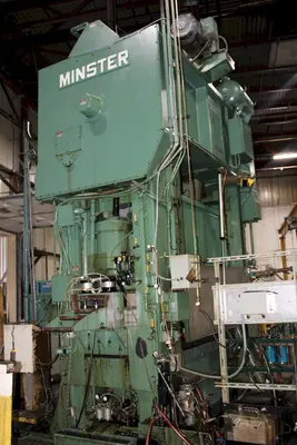 USED 1988 MINSTER 400 TON SSDC PRESS