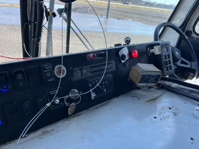 USED 2013 MACK LEU633 REFUSE PACKER BODY WITH AUTO ARM.