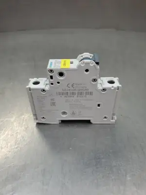 USED Siemens 5SJ4106-6HG40 Circuit Breaker, 1 Pole, 6A
