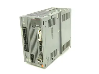 Mitsubishi MR-J4-350B AC Servo Drive 3.5kW 200-240V 3Ph MELSERVO J4