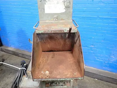 13" X 11" X 15" Plastic Granulator