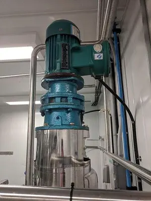 Vertical SS Mixing Tanks