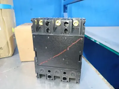 USED SQUARE D FAL32070