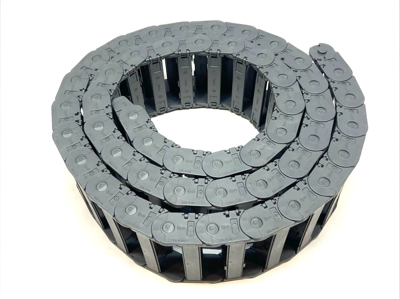 Used igus Cable Carrier Energy Chain 48 LINKS 7FT Misc Electrical & Power Parts Michigan US | Maverick Industrial Sales #1454379