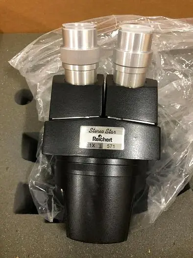 REICHERT STEREOSCOPIC MICROSCOPE 1X 571