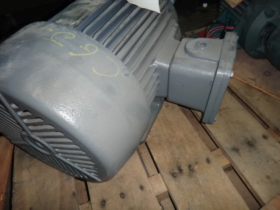Toshiba 20 hp, 1800 rpm, 254T frame motor