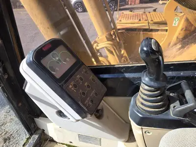 USED 1996 CATERPILLAR 325L
