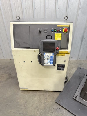 USED FANUC M-710IC