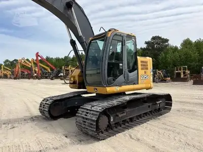Used 2011 DEERE 225D LC Crawler Excavators North Carolina US | Southeastern Equipment Corp #1467726