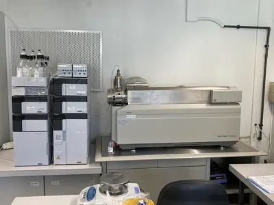 Complete Molecular & Immunodiagnostics Lab Package