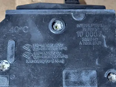 Used SQUARE D QOB120 Switchgears British Columbia CA | Lenmark #1438687