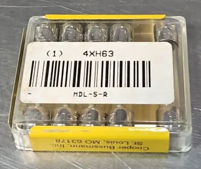Cooper Bussmann MDL-5-R Buss Small Dimension Fuse Lot Of 20 loc4E4