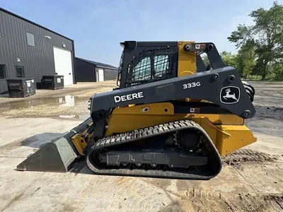 USED 2022 JOHN DEERE 333g