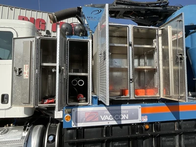 Used 2021 PETERBILT 348 Hydro Excavators California US | Big Truck & Equipment #1412261