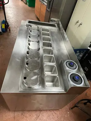 Used Duke Used Duke HCSS-LH Stainless Steel Dry Channel Soup Warmer Heated Holding Station Buffet - 220V Steam Tables (Food) Illinois US | Falcon Restaurant Supply #1375909