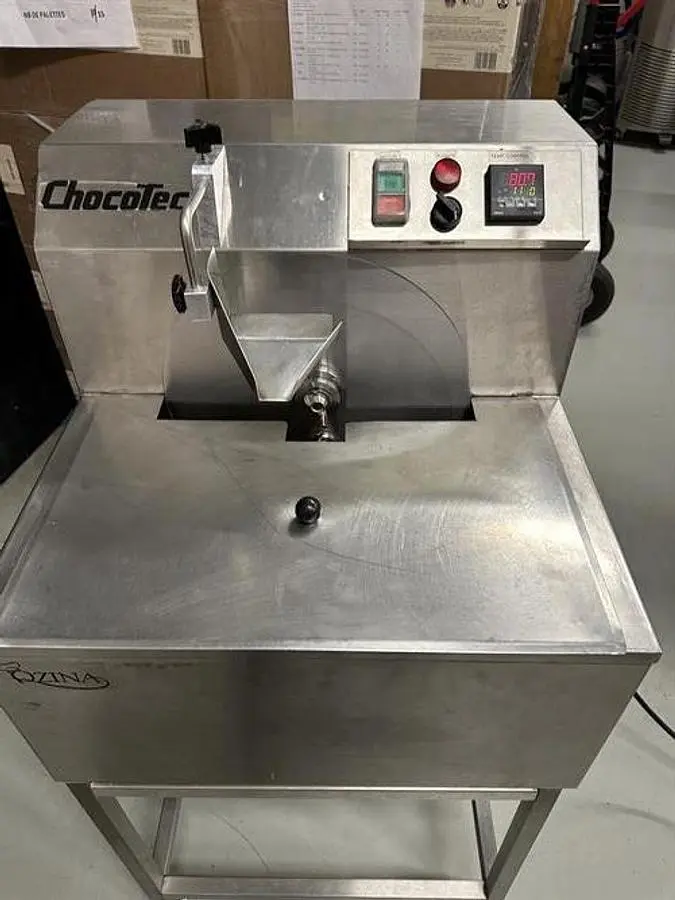 Chocotec CT-40 40-lb Tempering Machine
