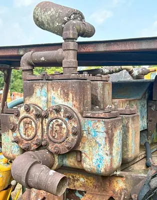 Used FAILING L-100-CA 4-1/2" X 5" DUPLEX-PISTON MUD PUMP Piston Pumps Pennsylvania US | East West Machinery & Drilling #1417811
