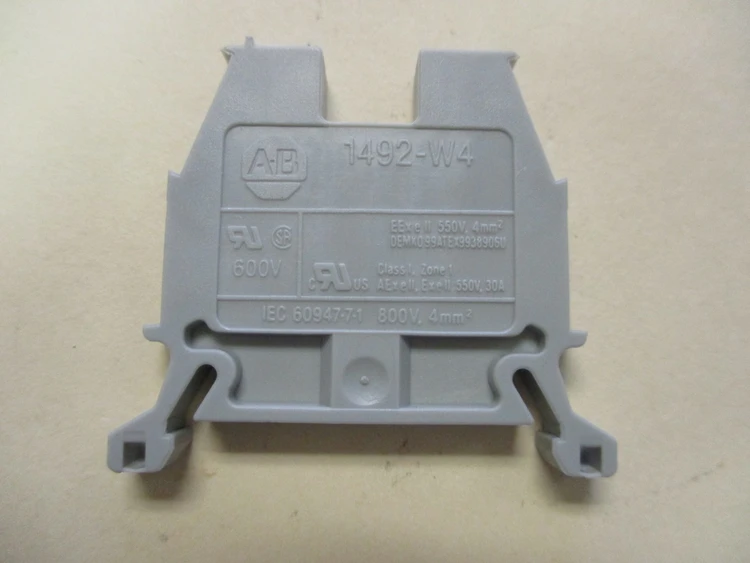 Used Allen-Bradley 1492-W4 Terminal Blocks Arizona US | ASSET CONVERSION SPECIALISTS, INC. #310937