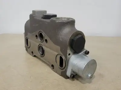 Hydraulic Valve Section 04F2N 8917JKLMN