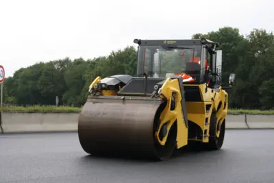 BOMAG BW 206 AD-5 Tandem Vibratory Rollers | Mid South Machinery (8)